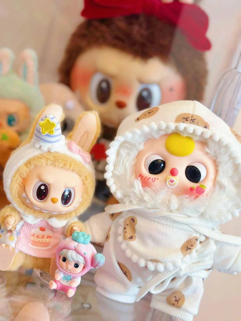 Ảnh nền Baby Three dễ thương phong cách 4K