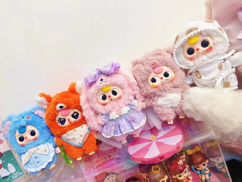 Hình nền Baby Three 4K cho màn hình lớn