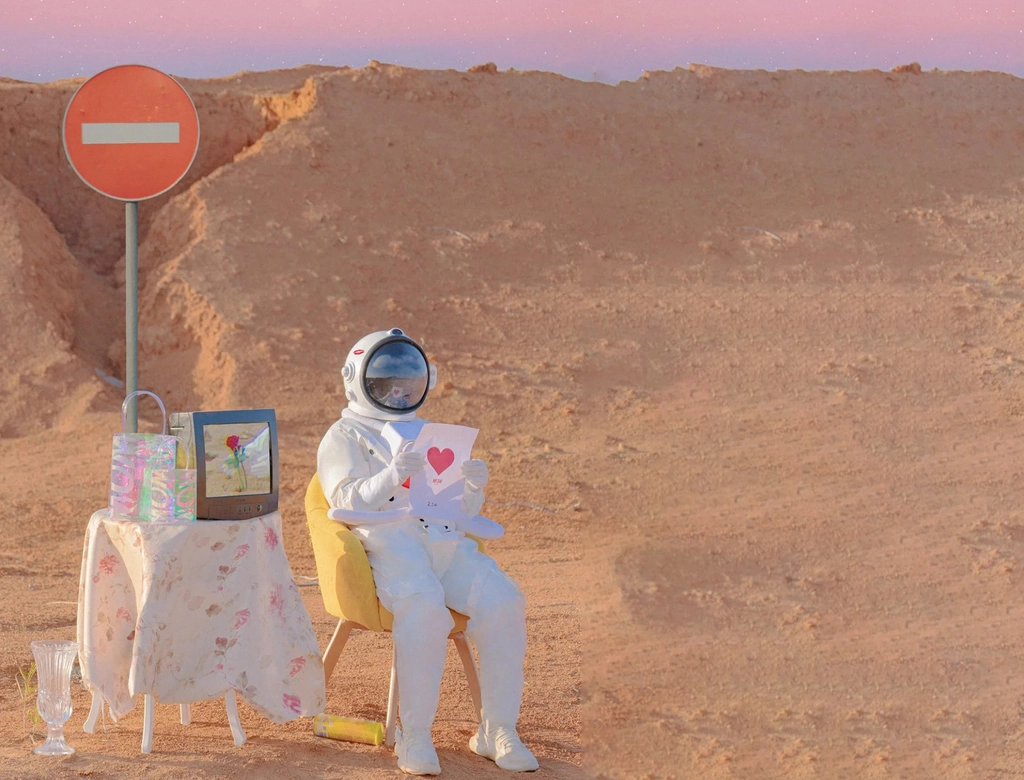 Hình nền phi hành gia không gian đẹp