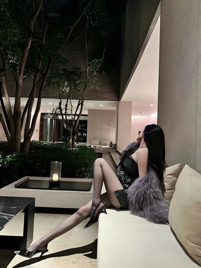 Ảnh gái xinh Trung Quốc chân dài thần thái sang