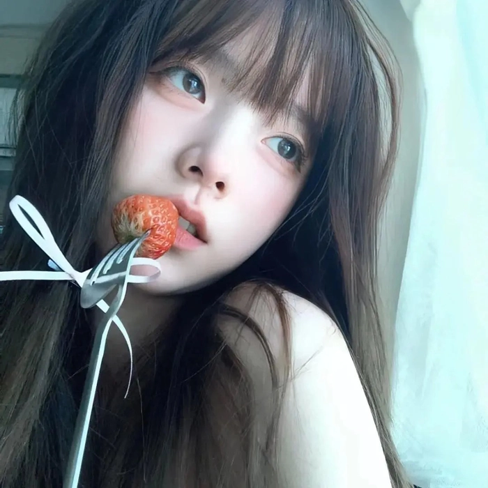 Ảnh gái xinh Trung Quốc cute khoe nét đẹp dễ thương