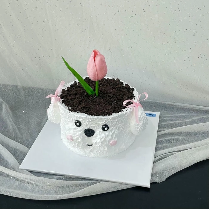 Hình bánh sinh nhật cute với hoa trang trí