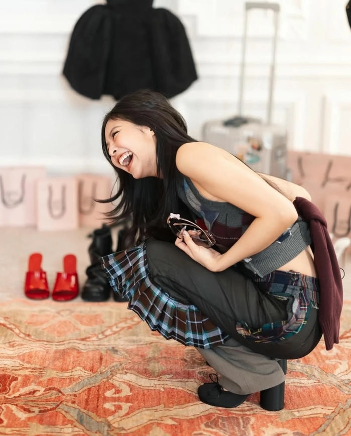 Ảnh Jennie dễ thương khi cười