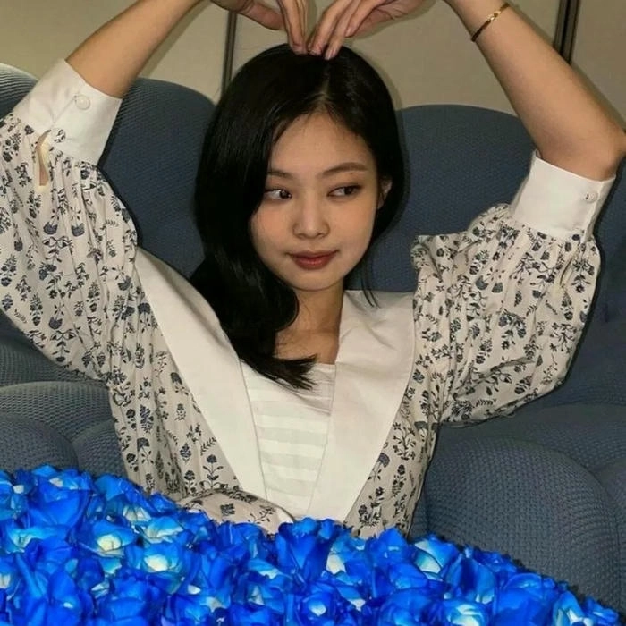 Ảnh Jennie dễ thương ngoài đời