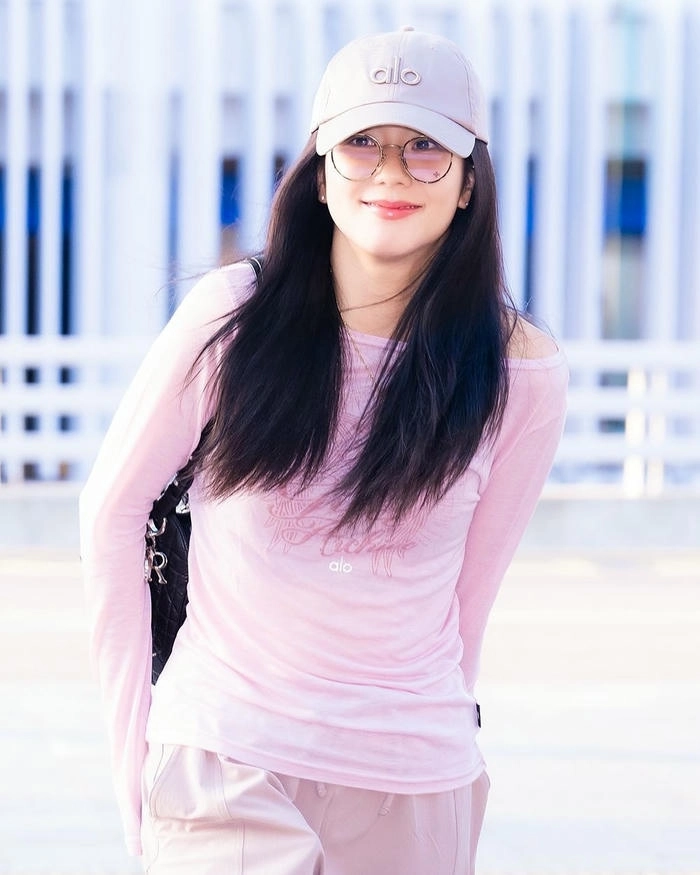 Ảnh Jisoo dễ thương mới