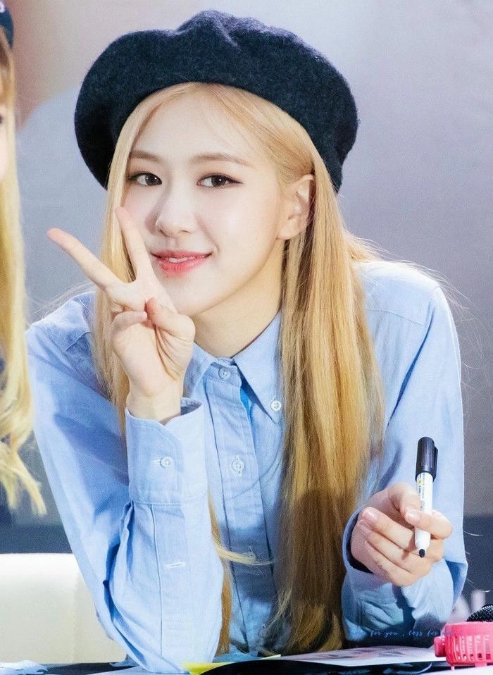 Ảnh Rosé cute nhất Blackpink