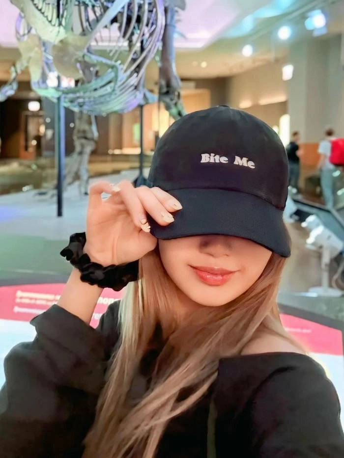 Ảnh của Lisa cute giản dị