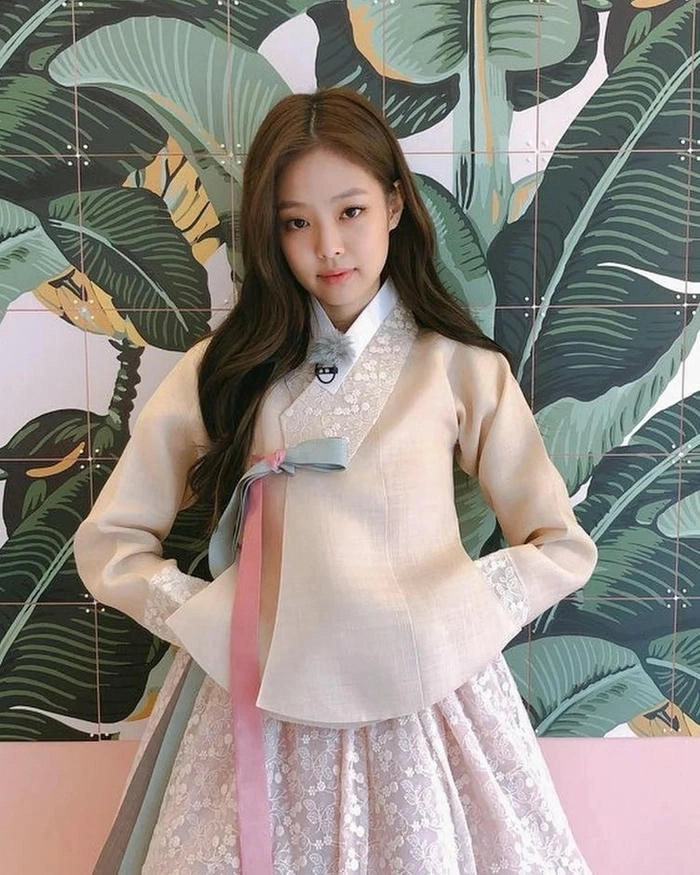Hình Jennie cute rạng rỡ