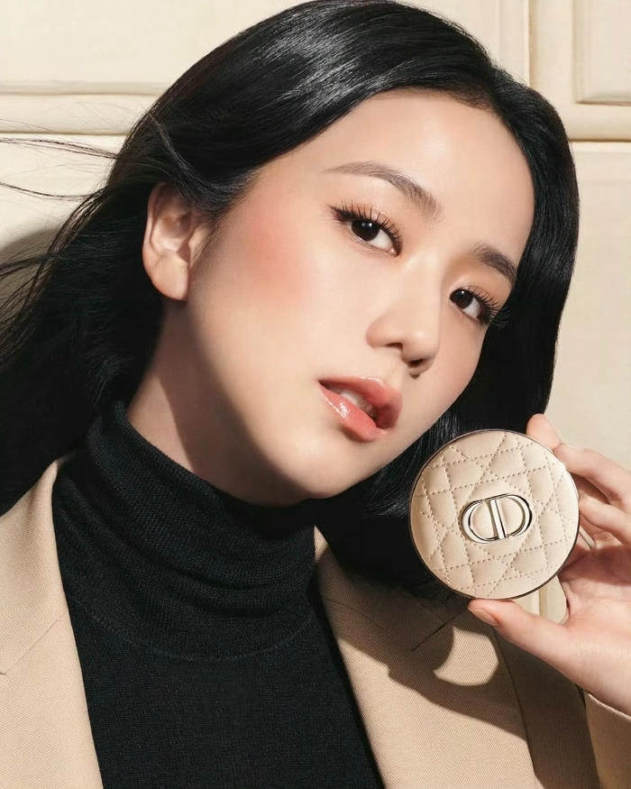 Hình ảnh Jisoo cute rạng rỡ