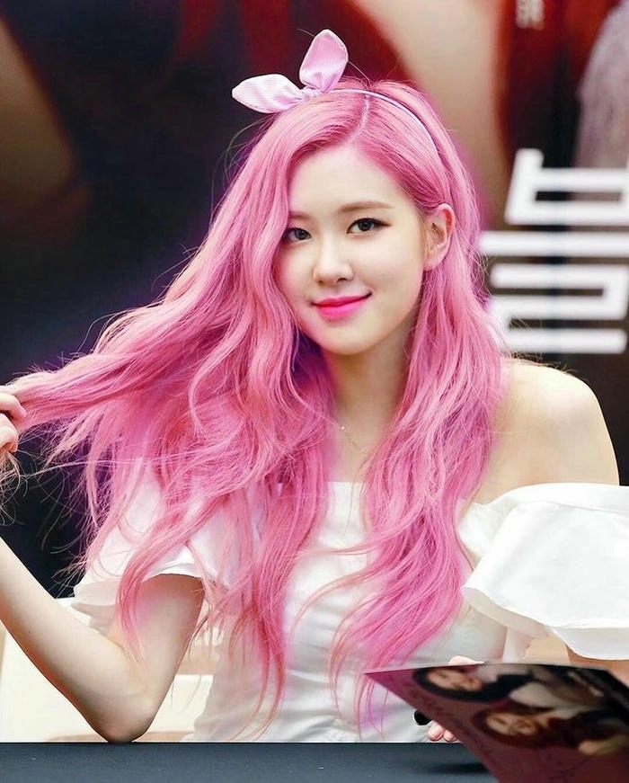 Hình ảnh Rosé cute rạng rỡ như nắng