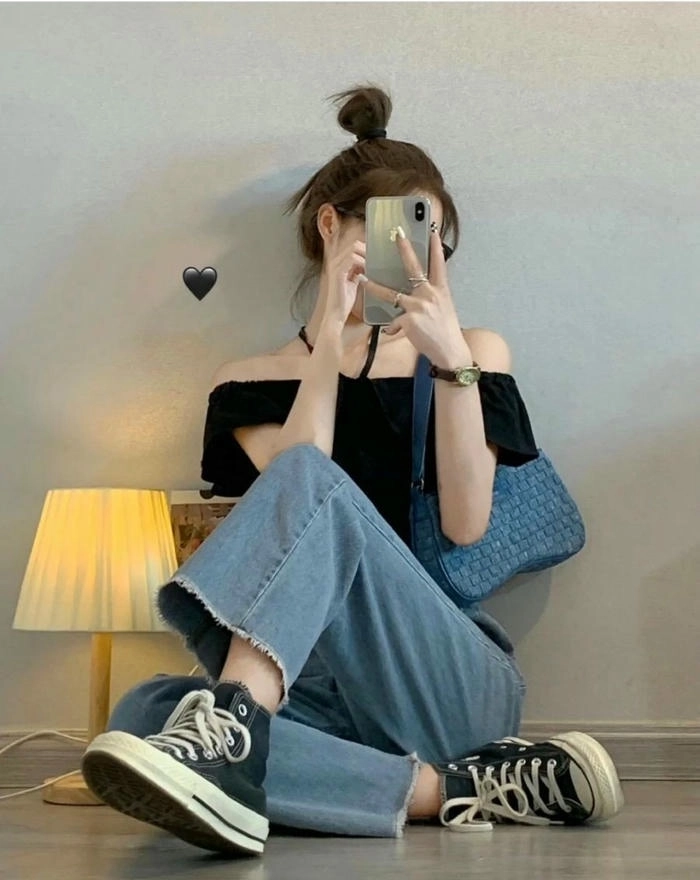 Hình ảnh con gái cute dễ thương che mặt đáng yêu