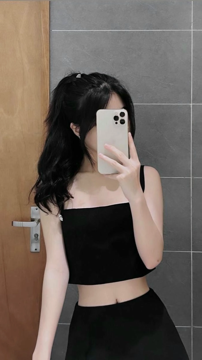 Hình ảnh gái cute che mặt cool ngầu
