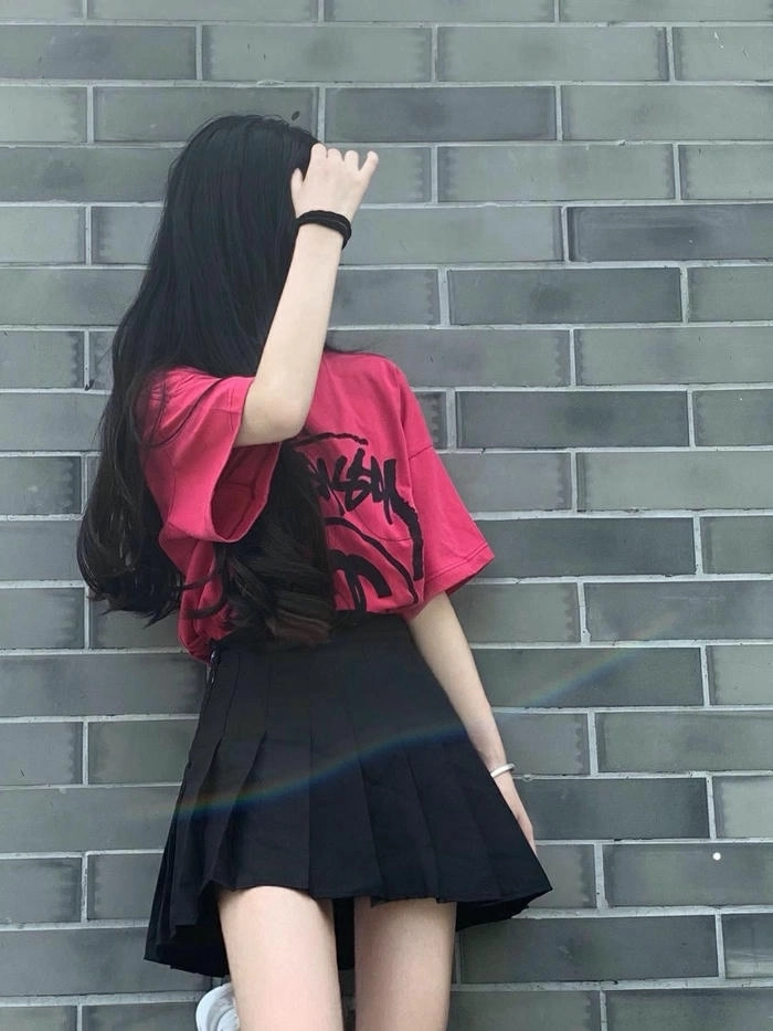 Hình ảnh gái cute che mặt dễ thương