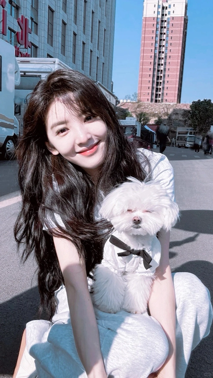 Hình nền con gái cute rạng rỡ