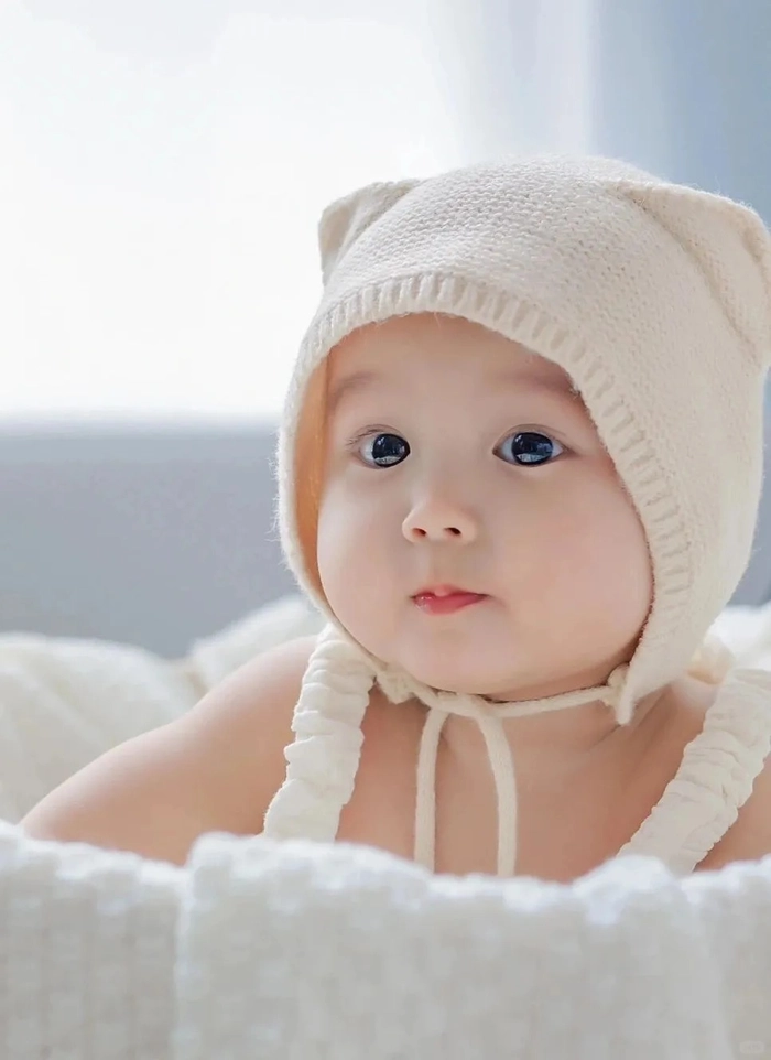 Hình nền em bé dễ thương cực ngọt ngào