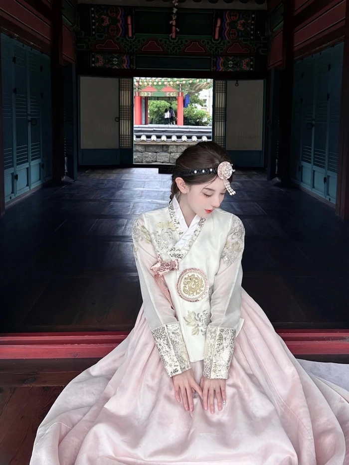 Ảnh cosplay Hàn Quốc đẹp lôi cuốn