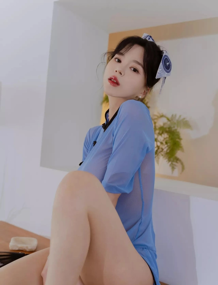 Cosplay Hàn Quốc gợi cảm nổi bật