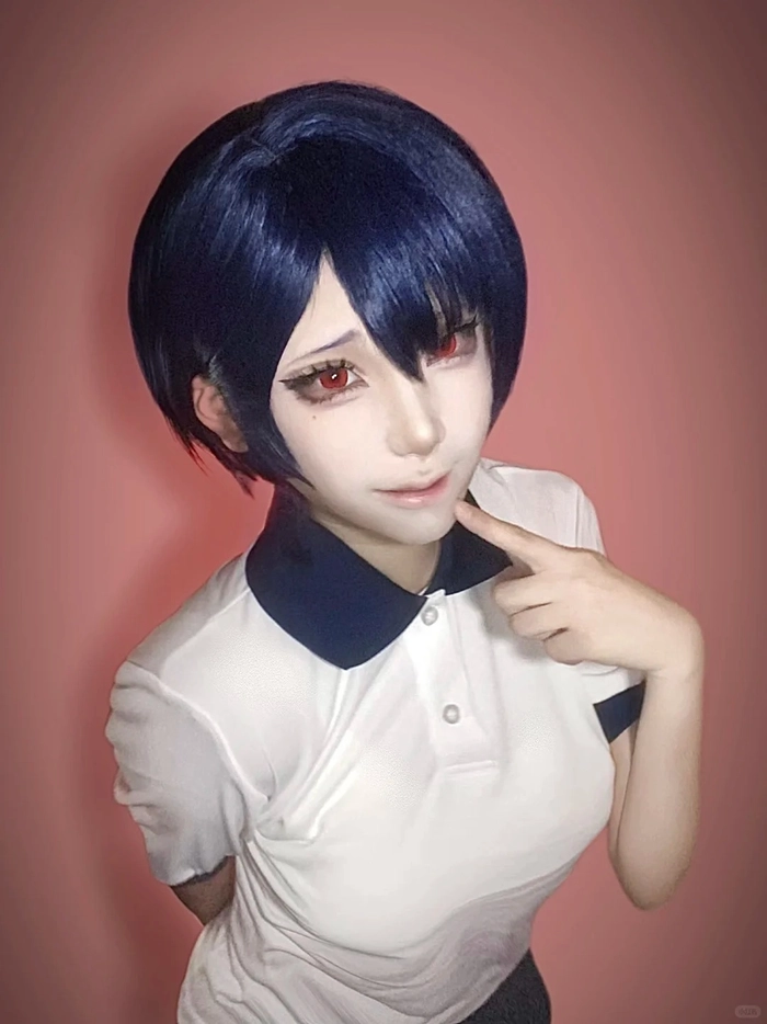 Cosplay Hàn Quốc với thần thái hút mắt