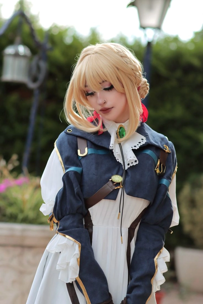 Cosplay Violet Evergarden nổi bật