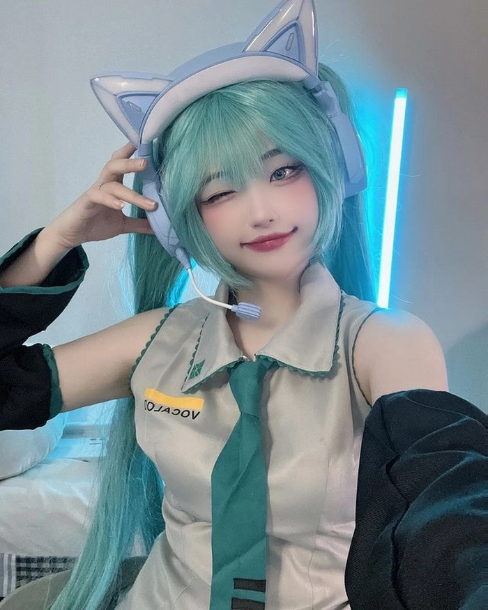 Gái xinh Hàn Quốc cosplay hút mắt