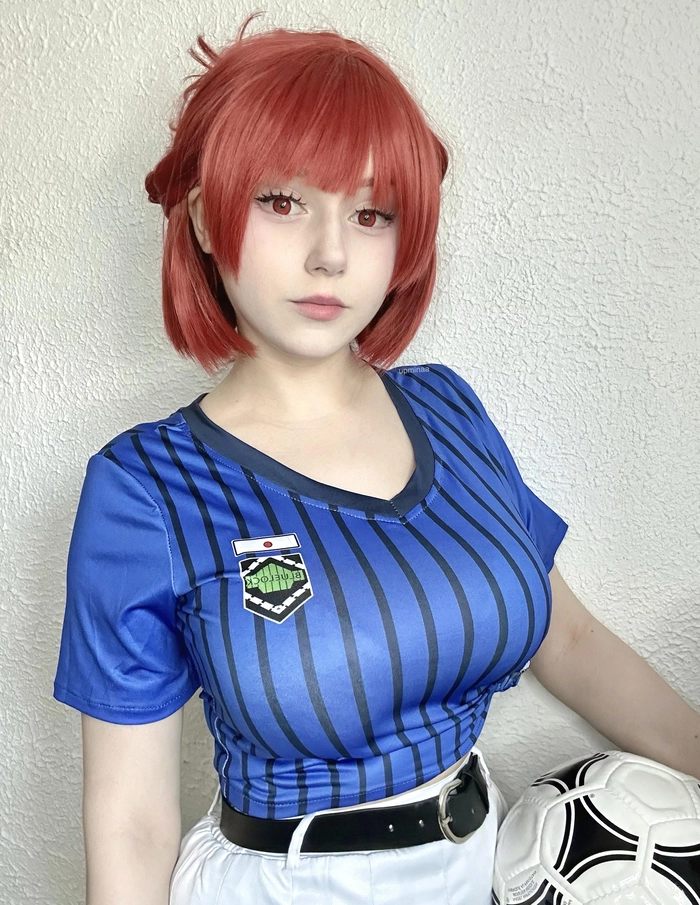 Hình Anri Teieri Blue Lock cosplay chuẩn nhân vật