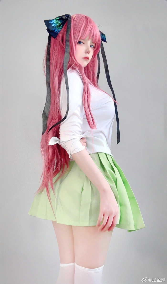 Hình Nino cosplay đầy sức hút