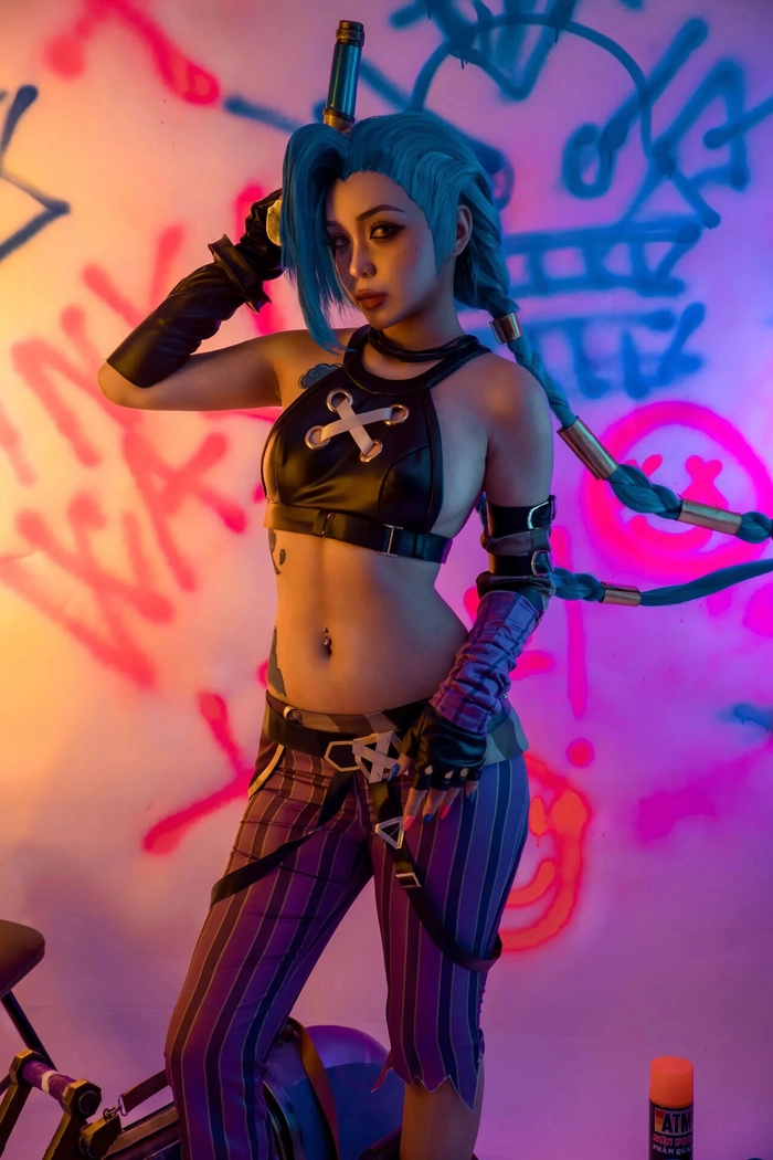 Jinx cosplay sexy hút mắt