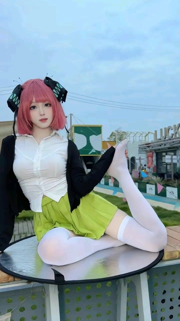 Nino Nakano cosplay đẹp xuất sắc