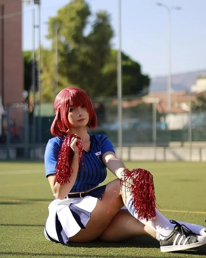 Tạo hình Anri Teieri cosplay phong cách gợi cảm