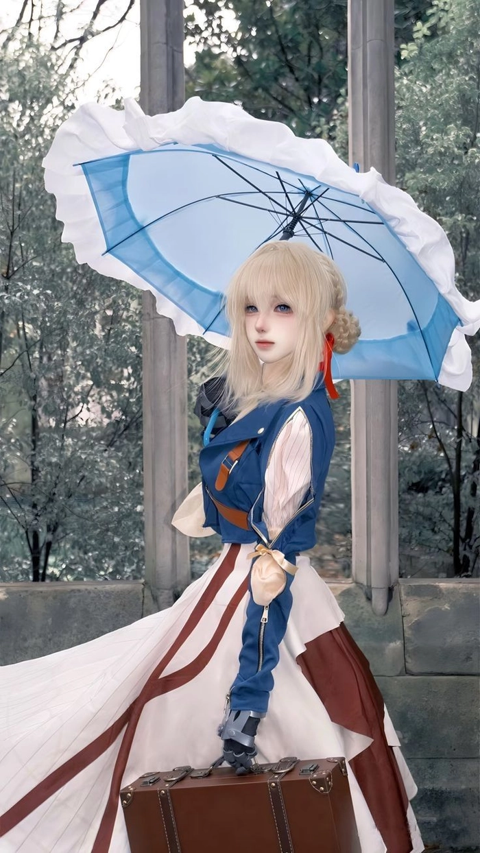 Violet Evergarden cosplay cuốn hút